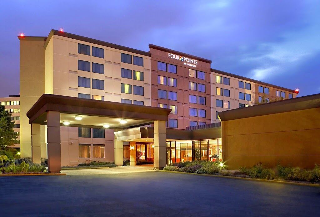 โฟร์ พอยต์ส บาย เชอราตัน โตรอนโต แอร์พอร์ต Hotel มิสซิสซอกา ภายนอก รูปภาพ